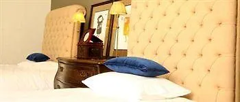 Casa De Santos Lisbon Bed & Breakfast