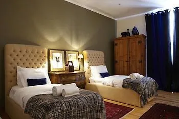 Casa De Santos Lisbon Bed & Breakfast